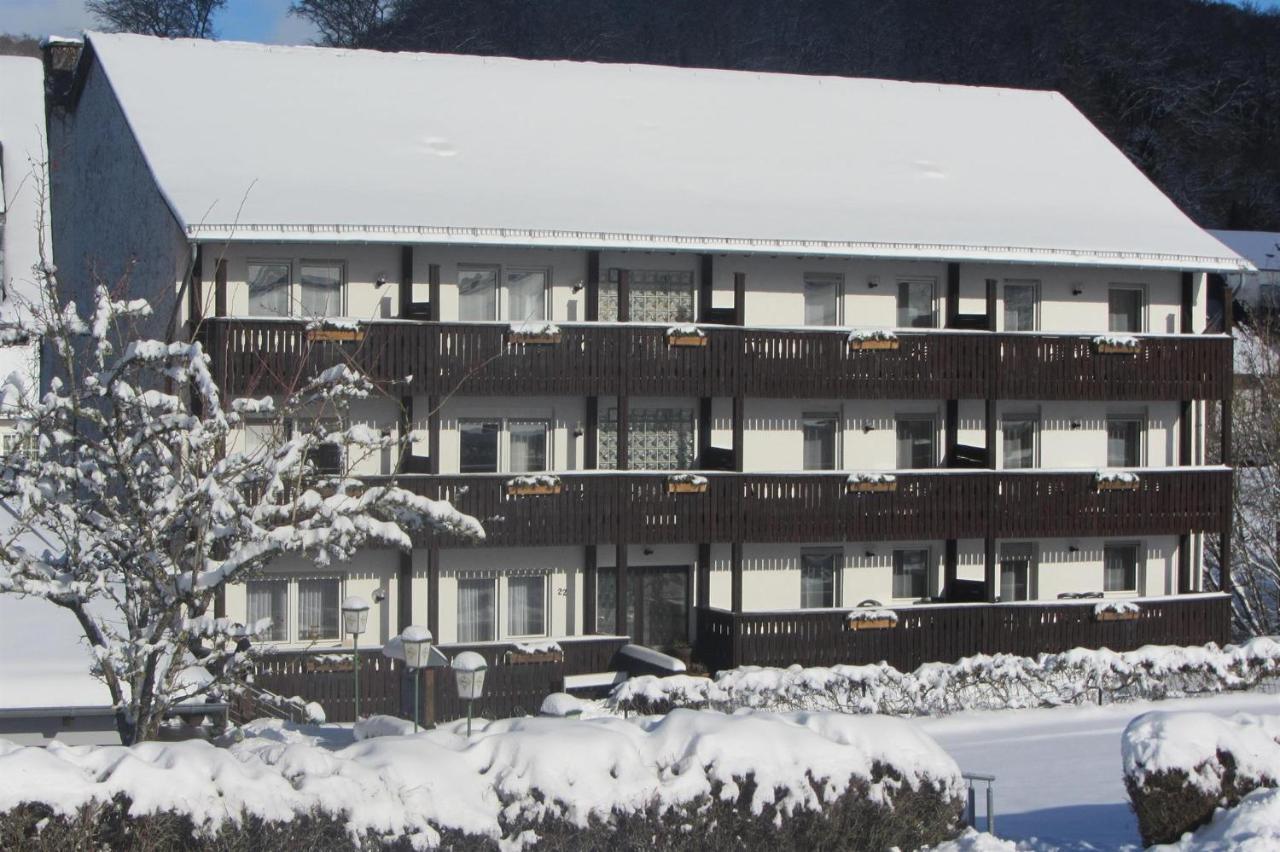 Appartementhaus Eifeladventures Berlingen Bagian luar foto